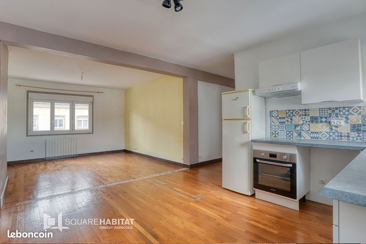 Appartement 3 pièces 68 m² · à Elbeuf · 68 m² · 70 000 €