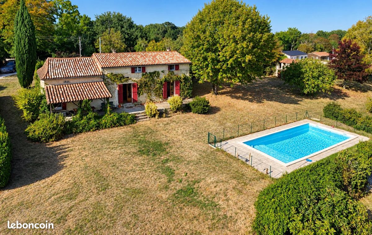 Maison 6 pièces 115 m² · à Saint-Martin-de-Ribérac · 115 m² · 250 000 €