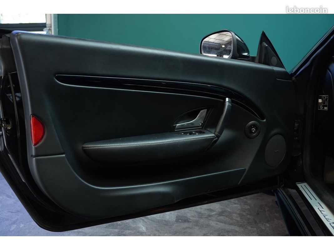 MASERATI GRANCABRIO 4.7 460CH I Boite ZF I Suivie I Garantie (image 11)