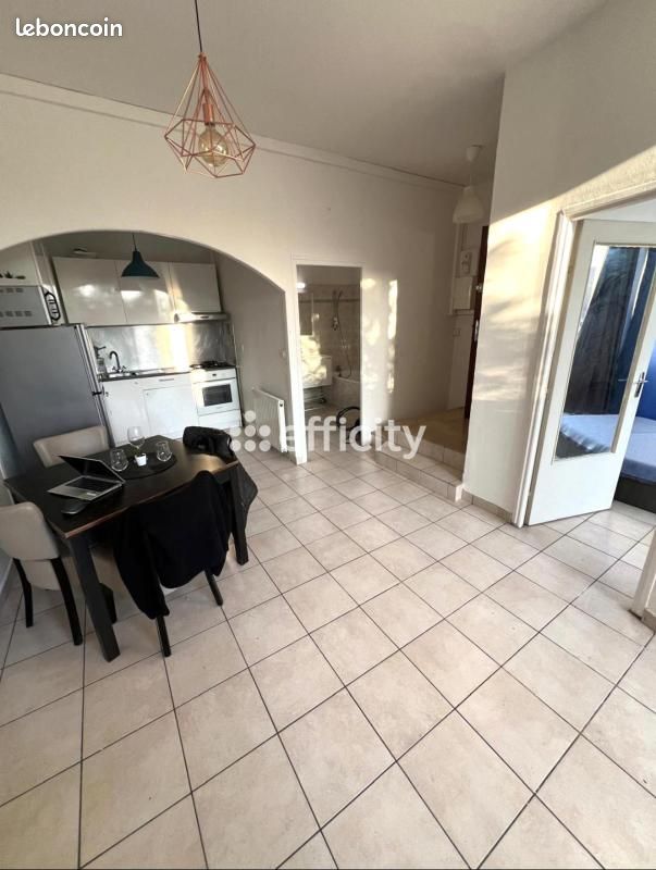 Appartement 1 pièce 38 m² · à Bron · 38 m² · 134 400 €