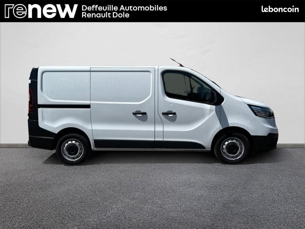 Renault Trafic FOURGON FG BLUE DCI 130 L1H1 3T GSR2 ADVANCE (image 2)