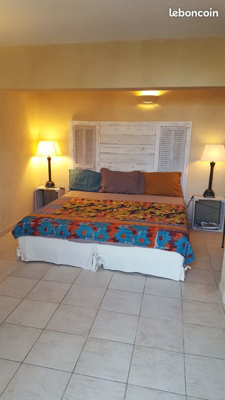 Tete de lit bois (image 1)
