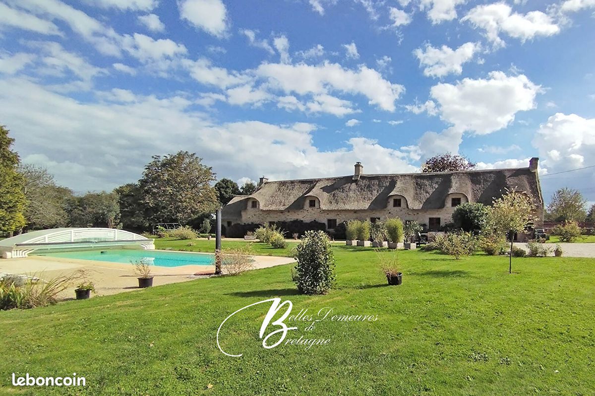 Maison 11 pièces 300 m² · à Vannes · 300 m² · 879 500 €