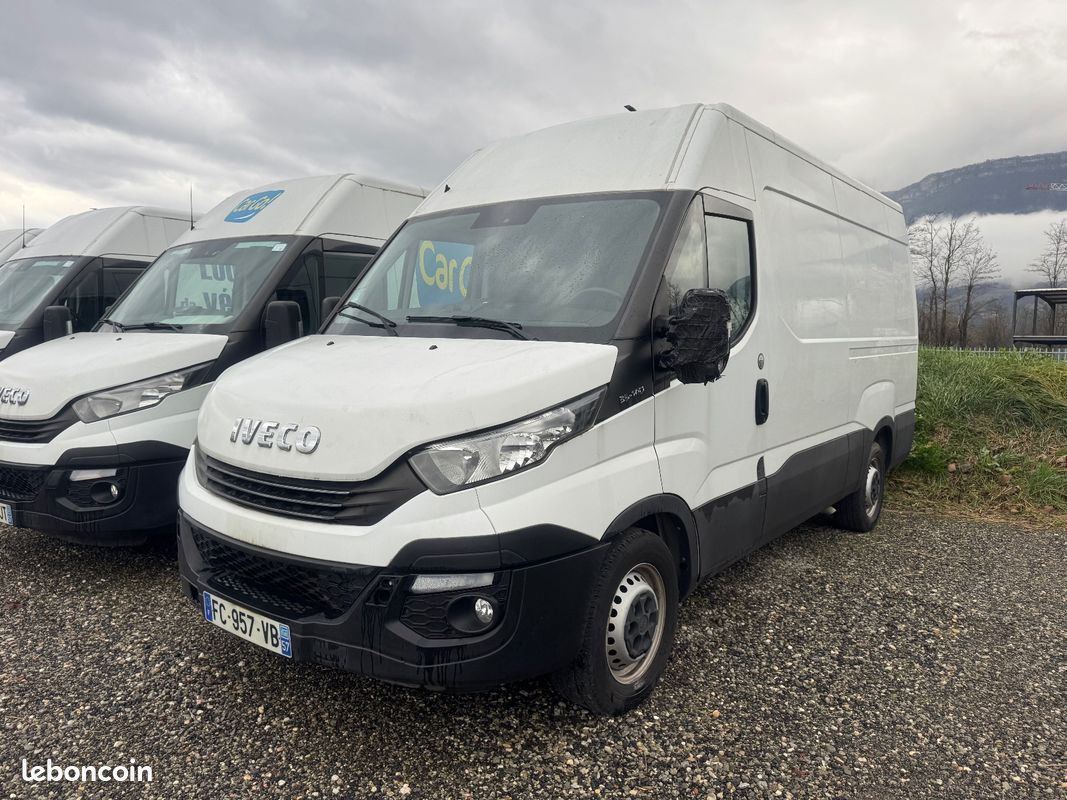 Iveco daily fourgon gn 35 c 14 v11 h2 quad-leaf bvm6 (image 2)