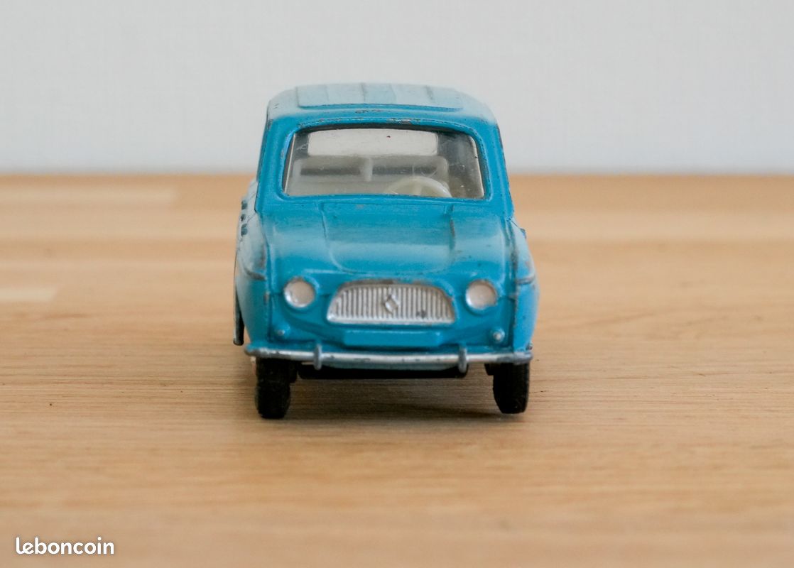 518 Renault 4L bleue | Dinky Atlas reçues aujourd'hui ... de 518 Renault 4L bleue | Dinky Atlas reçues aujourd'hui ... de
