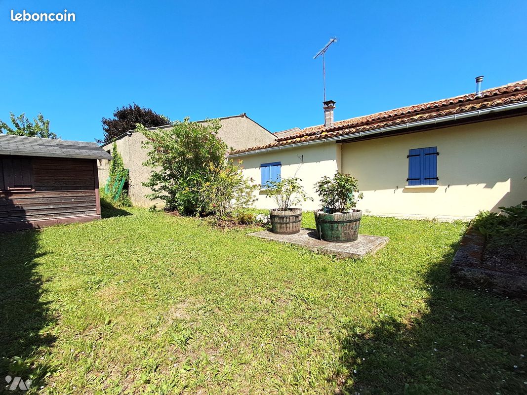 Maison 4 pièces 90 m² · à Saint-Jean-d'Angély · 90 m² · 148 400 €