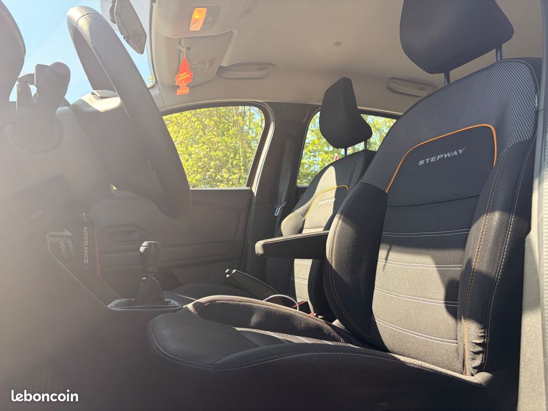 DACIA Sandero III Stepway 1,0TCE 100ch Comfort (image 9)