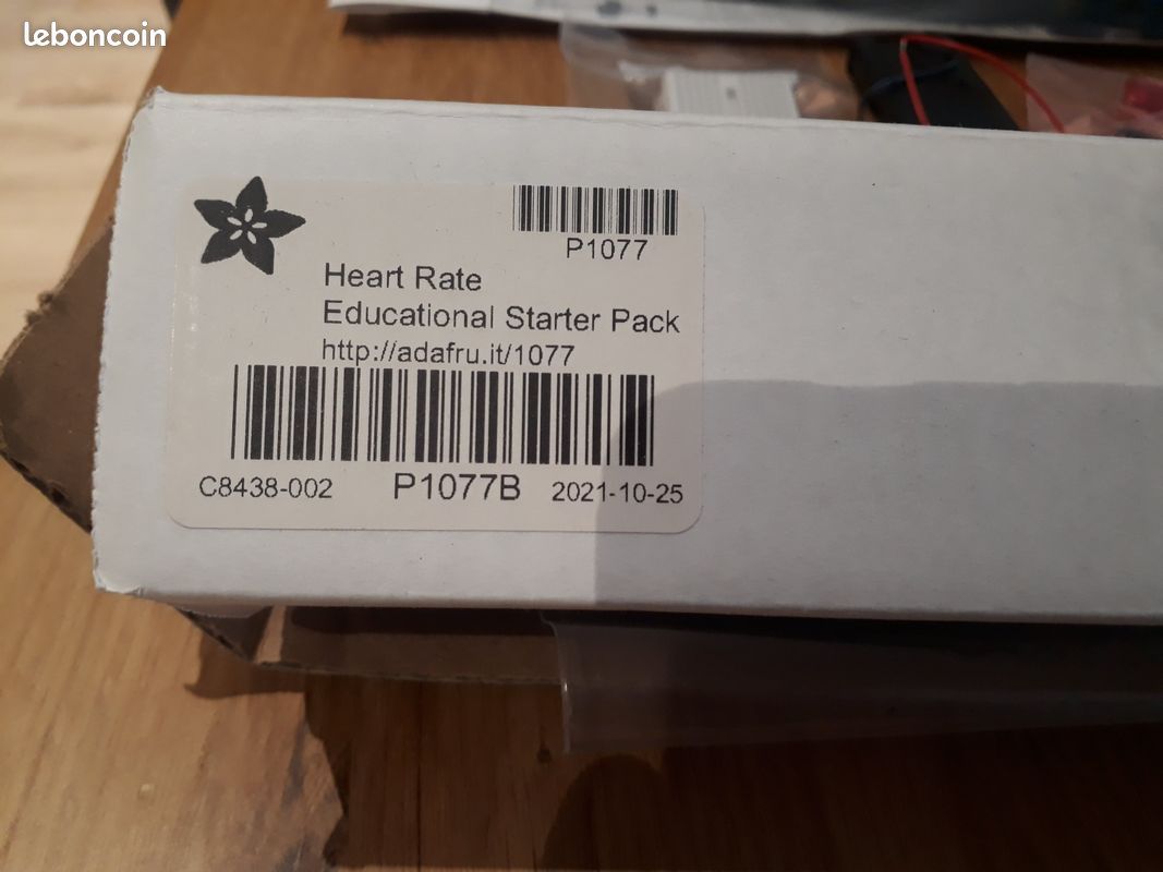 Adafruit Heart Rate Educational Starter Pack 1077 (image 1)