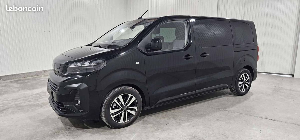 Peugeot Traveller M 2.2 Diesel 180ch S&S EAT8 Business (image 1)