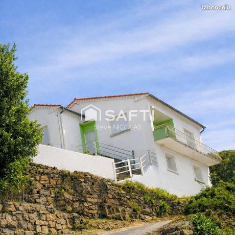 Immeuble 180 m² SAINT-FLORENT-SUR-AUZONNET