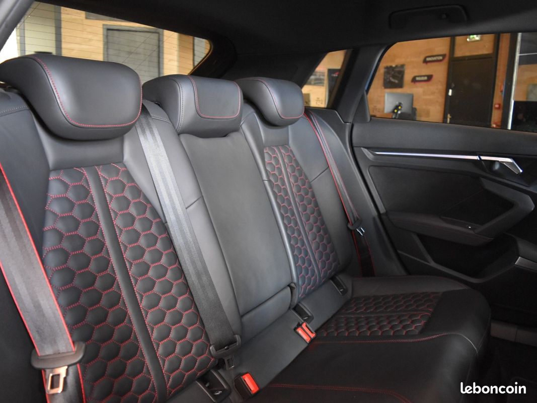 AUDI RS3 SPORTBACK 2.5 TFSI 400 S tronic 7 Quattro (image 20)