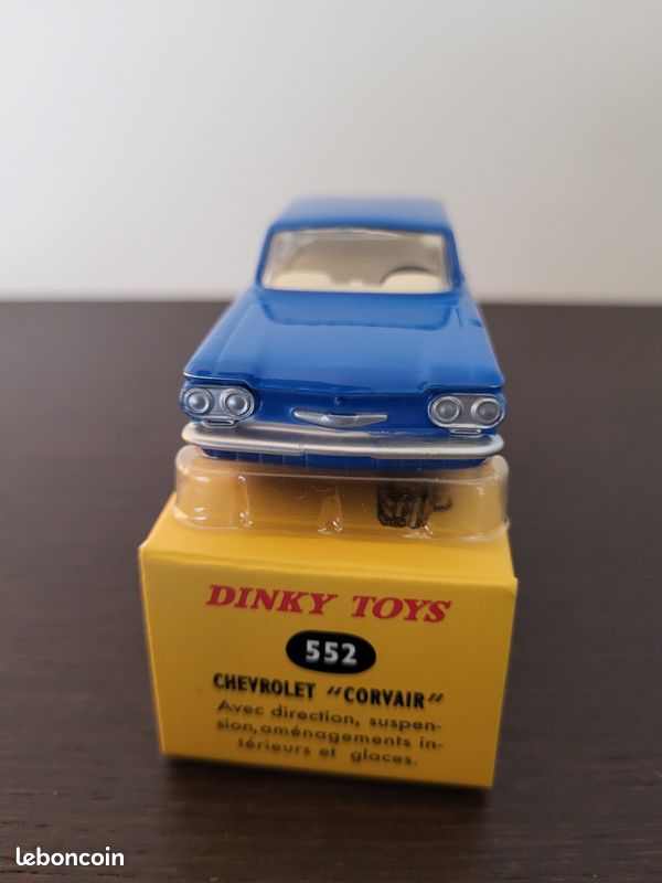 DINKY TOYS FRANCE Réf. 552 CHEVROLET CORVAIR BLEU CIEL + BOÎTE MIB