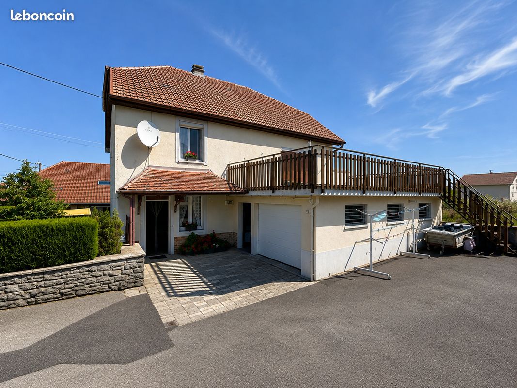 Maison 7 pièces 126 m² · à Vellevans · 126 m² · 155 000 €