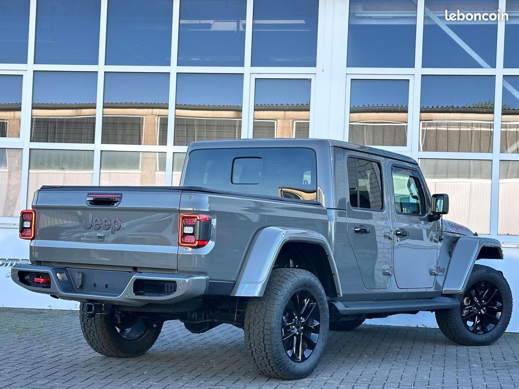 Jeep GLADIATOR High Altitude 3.6 V6 290 ch – BVA – 4x4 – Cuir Nappa – ACC – 32 100 km (image 3)