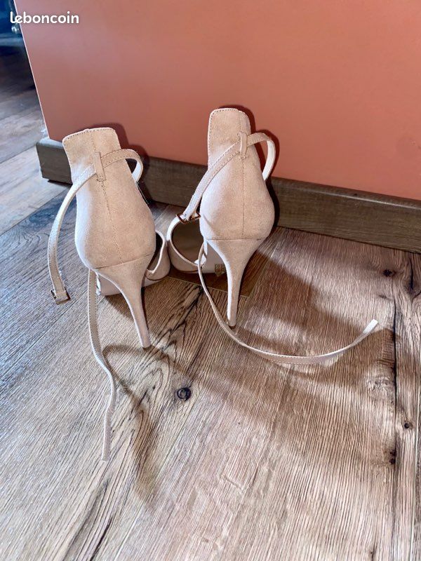 Talons aiguilles (image 3)