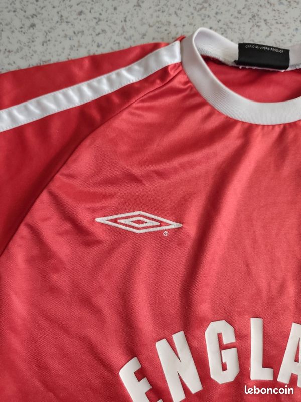 Maillot De Football Angleterre Umbro - Taille L - Rouge - Occasion