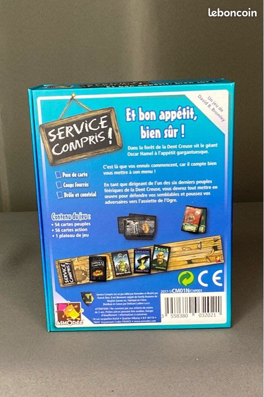 Jeu De Société SERVICE COMPRIS ! - 2 à 6 Joueurs, 10 Ans Et Plus, Durée 45 Min - Version Blister FR