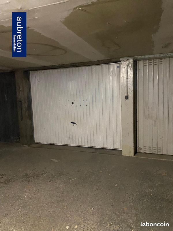 Parking 15 m² · à Grenoble · 15 m² · 90 €/mois