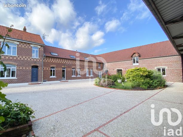 Propriété 9 pièces 364 m²