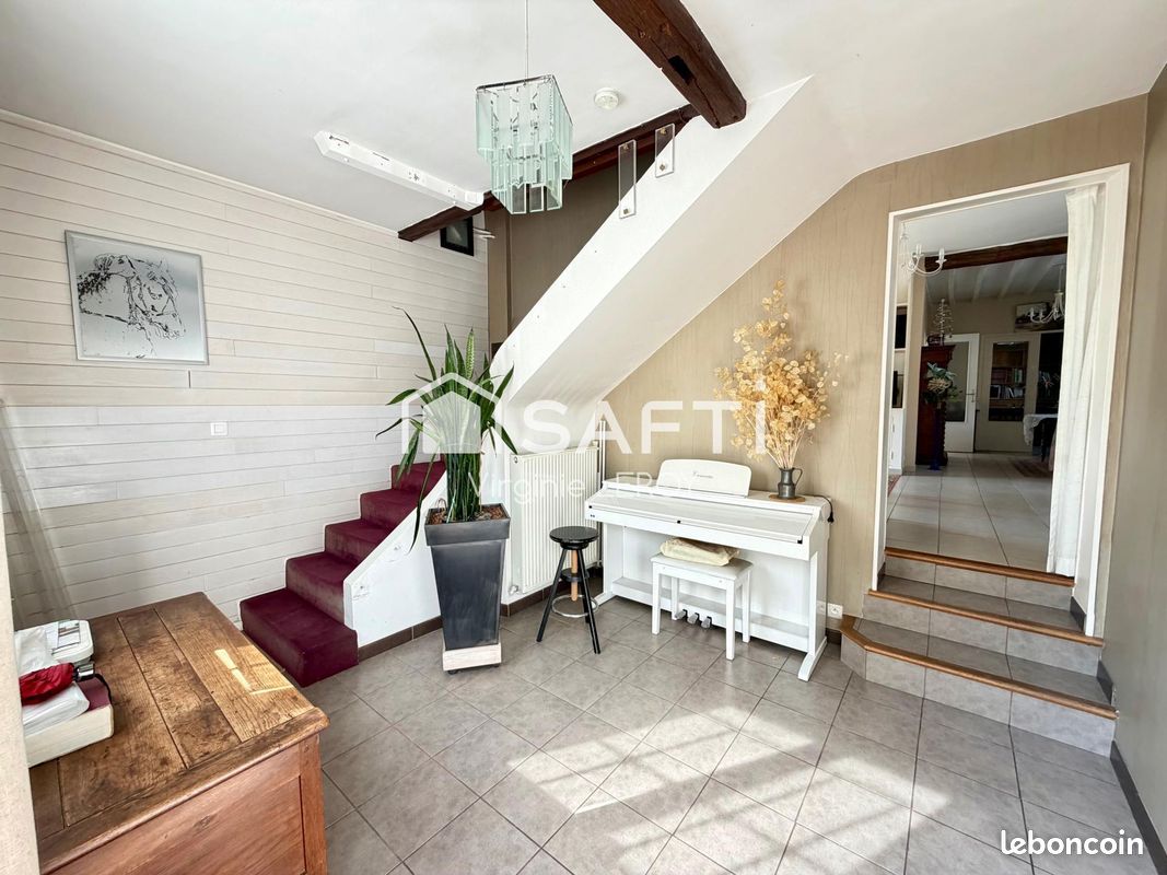 Maison 6 pièces 145 m² · à Lacroix-Saint-Ouen · 145 m² · 416 000 €