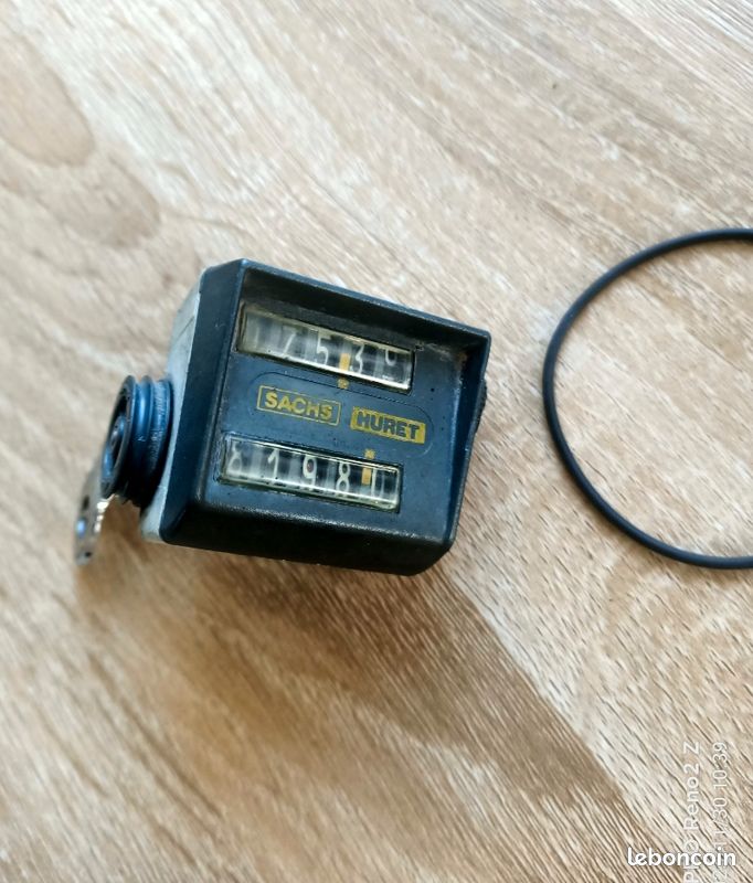 Compteur De Vitesse Vélo Huret Vintage – Neuf De Stock – MPH Et Km/h – France