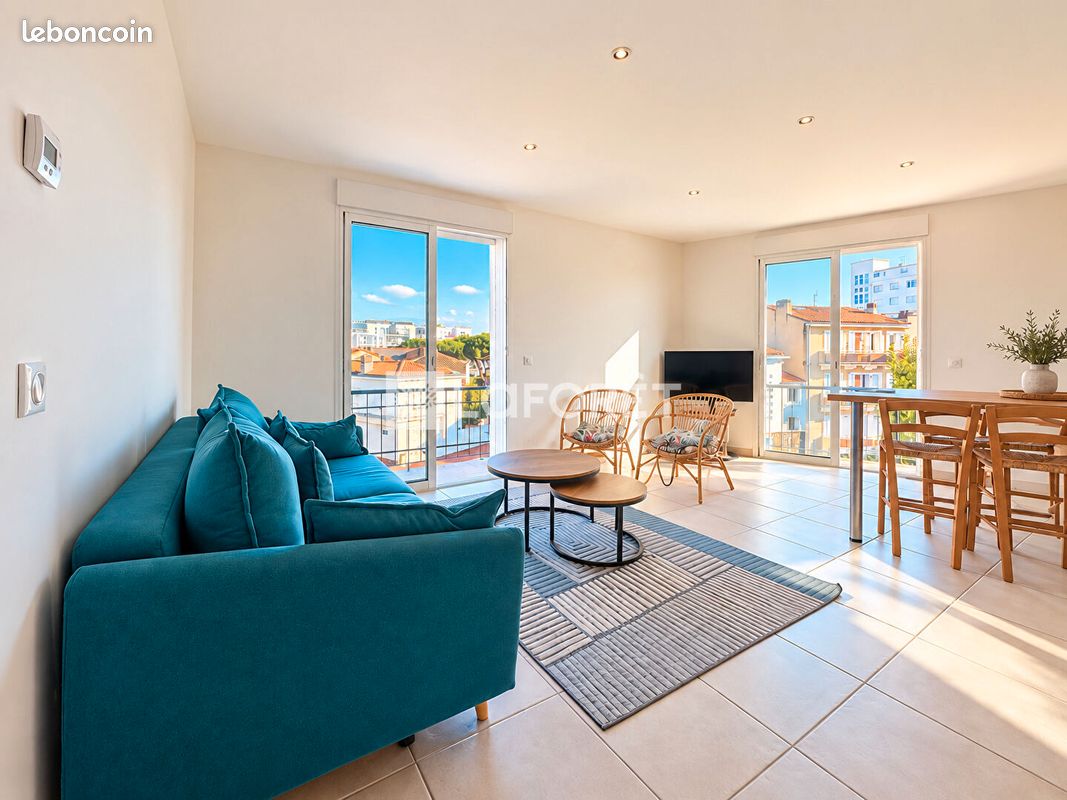 Appartement 3 pièces 77 m² · à Royan · 77 m² · 349 000 €