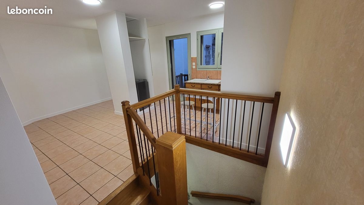 Appartement a louer aurillac - 2 pièce(s) - 40 m2 - Surfyn