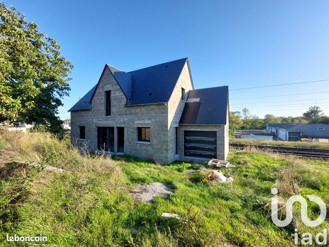 Maison 5 pièces 113 m² · à Montlouis-sur-Loire · 113 m² · 164 000 €