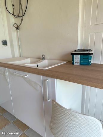 Petit studio meublé charges comprises à 599