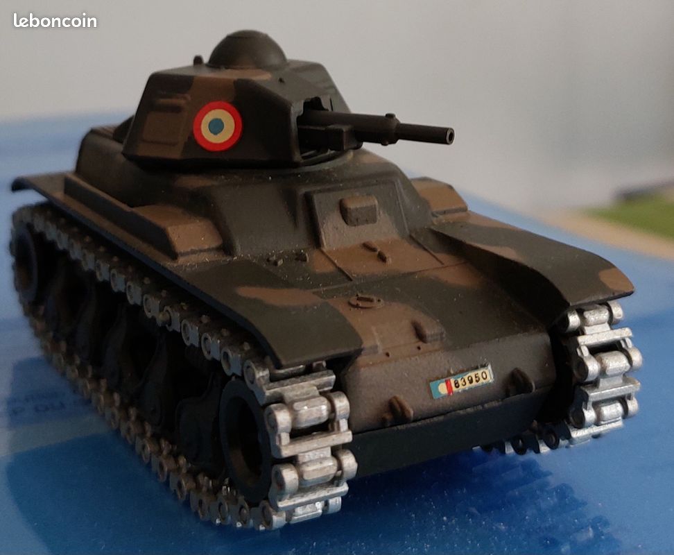 Le Char Français Renault R35 1940 En Miniature De Solido Incomplet Au 1 50e 5874