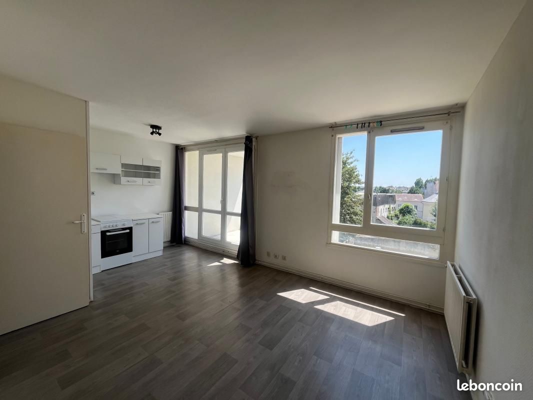 Appartement 1 pièce 29 m² · à Meaux · 29 m² · 560 €