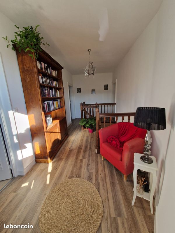 Limoges - Centre Appartement T4 / cour + garage - Limoges 87000 (image principale 2)