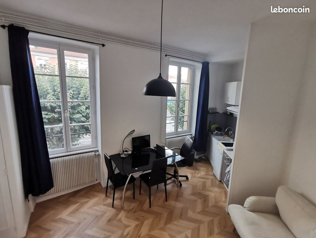 Appartement 2 pièces 24 m² · à Issoire · 24 m² · 535 €/mois