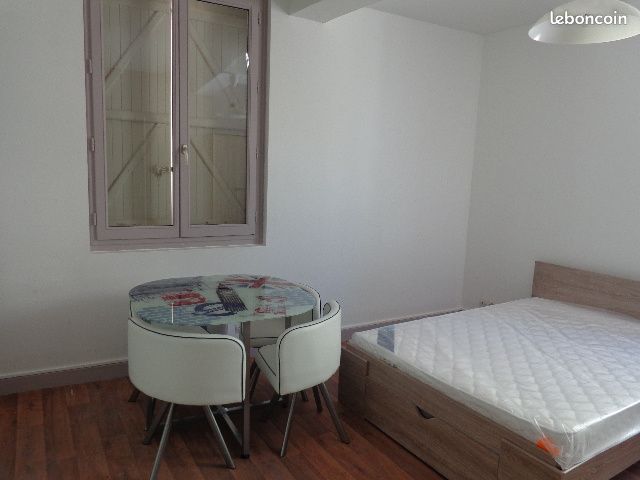 Studio 1 pièce 27 m² - Brive-la-Gaillarde 19100 (image principale 3)