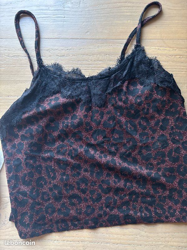 Lot de 10 vêtements femme – taille M + 1 pull Tommy Hilfiger offert 🌸 (image 19)
