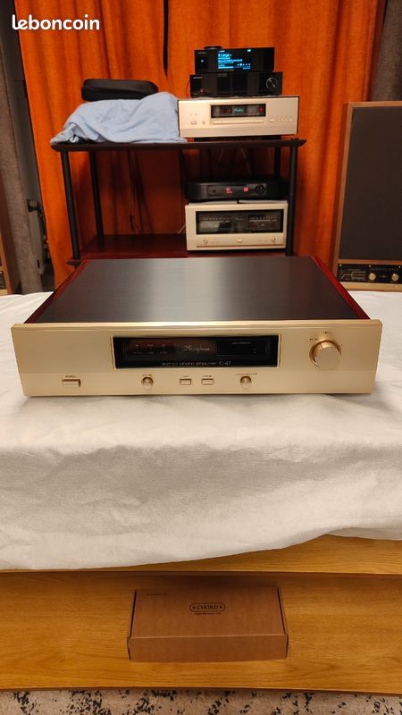 Accuphase C47 (image 2)