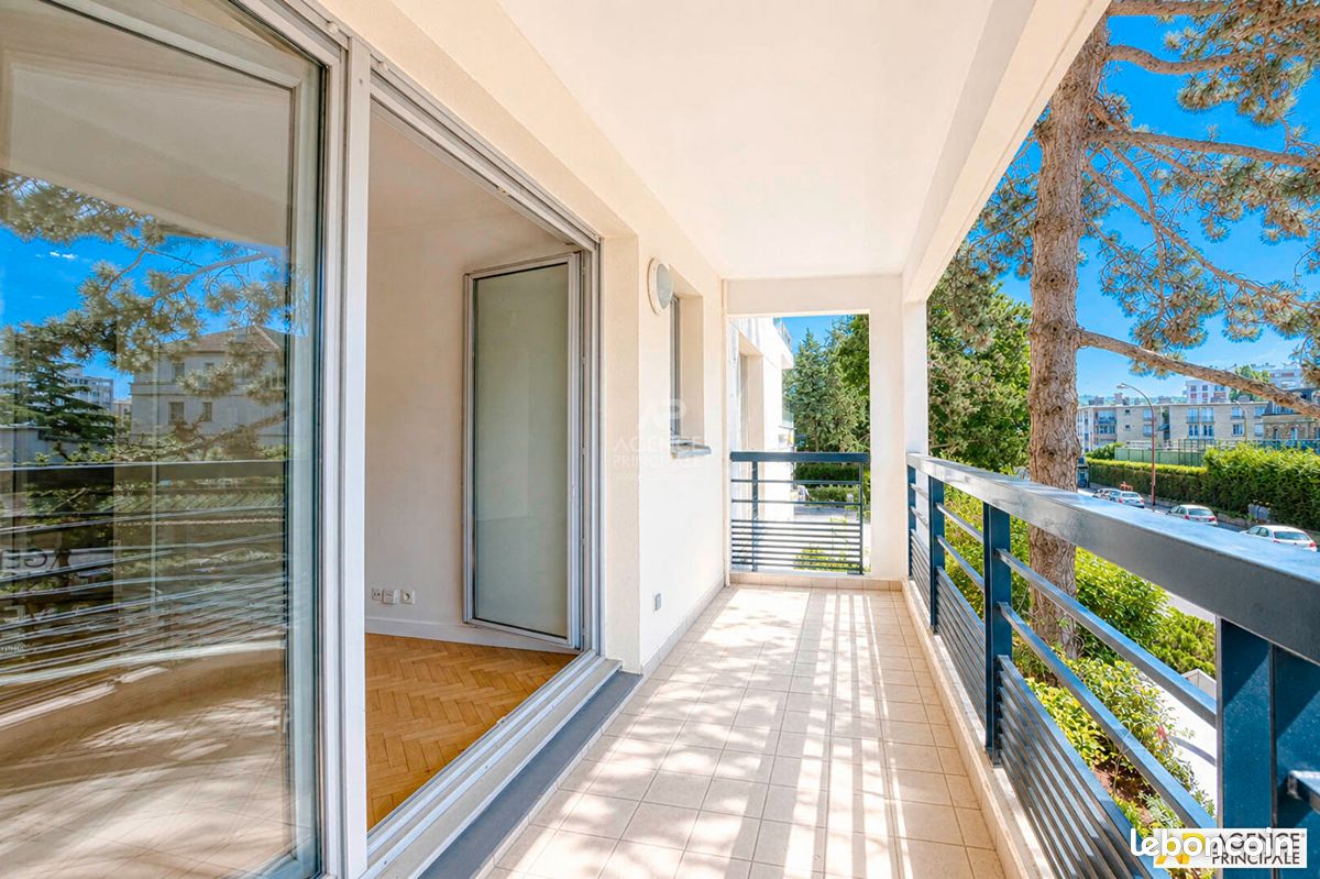 Appartement 2 pièces 48 m² · à Versailles · 48 m² · 298 000 €