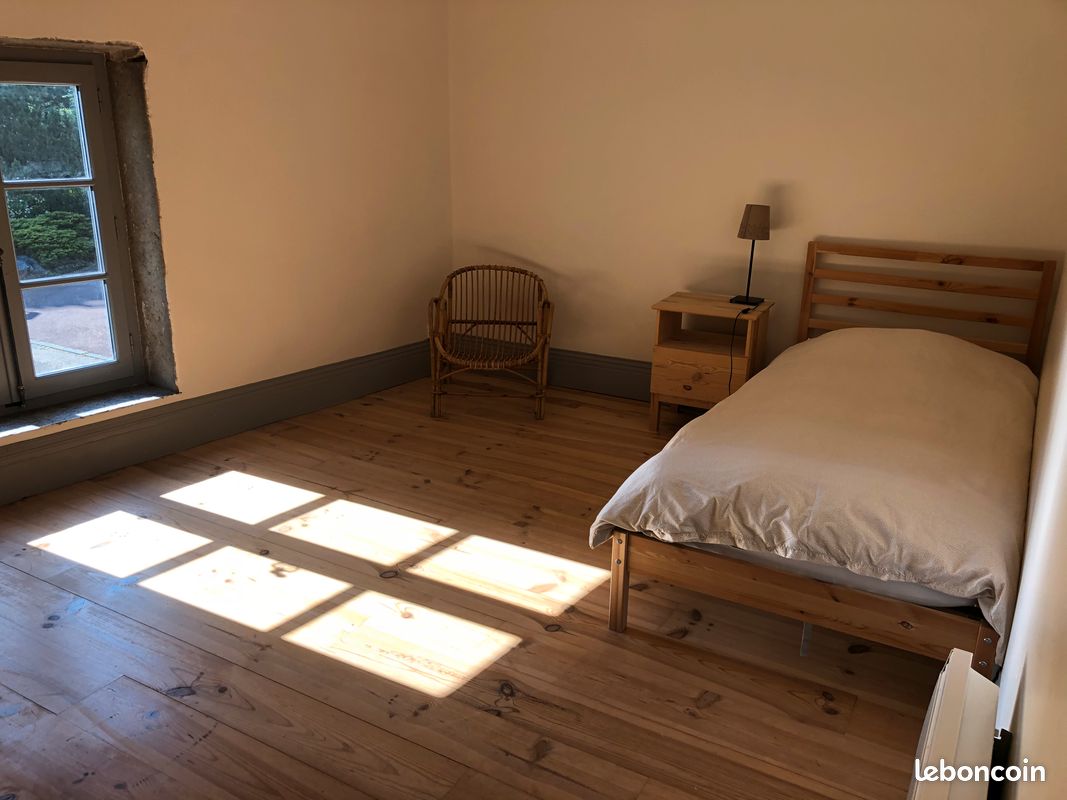 Appartement 3 pièces 60 m² · à Écully · 60 m² · 460 €