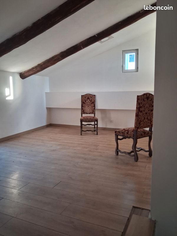 Maison 3 pièces 66 m² · à Courthézon · 66 m² · 98 000 €