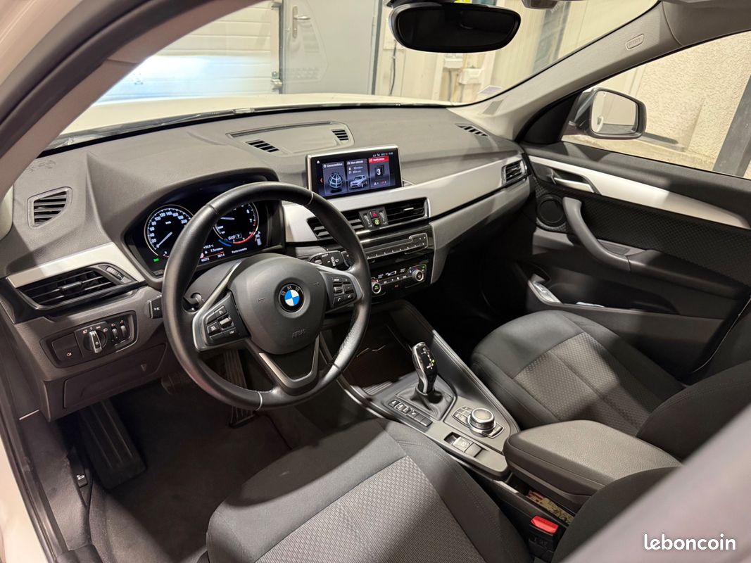 BMW X1 F48 LCI sDrive 18i 136 ch DKG7 Lounge (image 13)