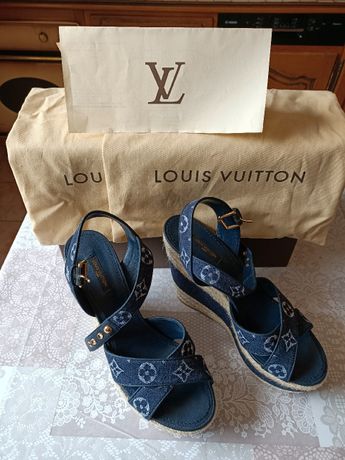 Chaussures Homme Claquettes Louis Vuitton neufs et occasions en