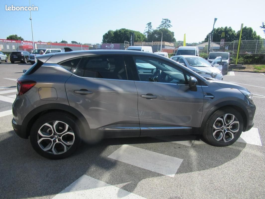 Renault Captur E-Tech full hybrid 145 Techno (image 6)