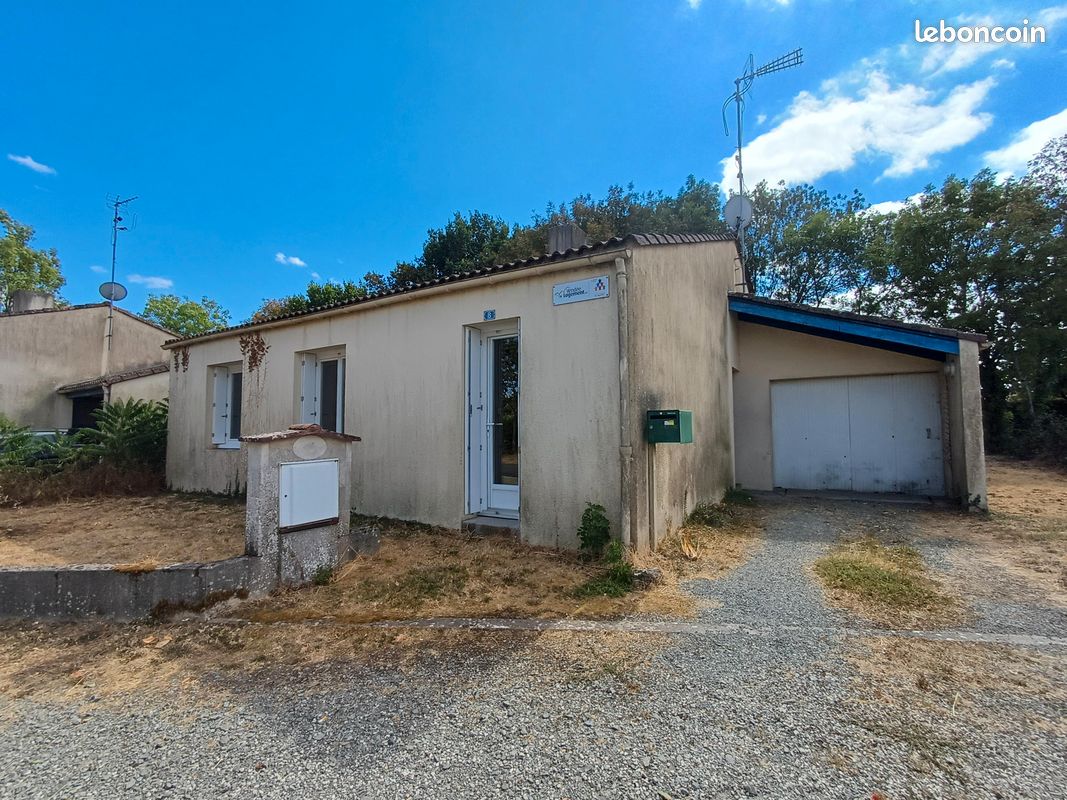 Maison 4 pièces 83 m² · à Chavagnes-les-Redoux · 83 m² · 86 000 €