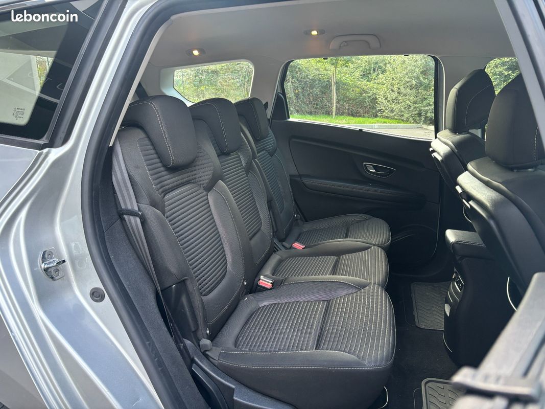 RENAULT GRAND SCENIC IV TCe 130 Energy Zen (image 19)