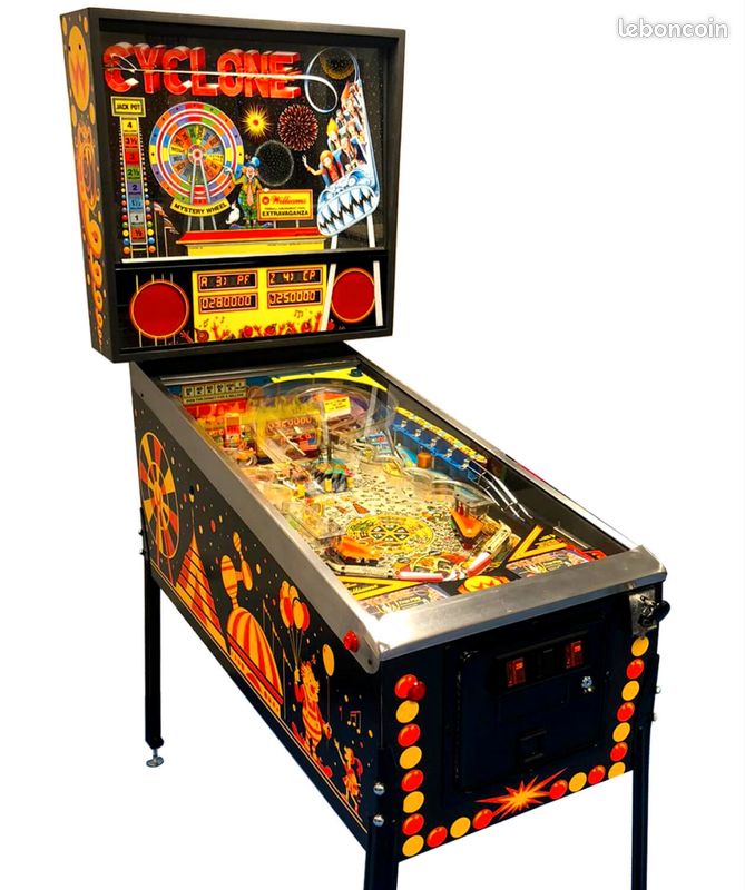 Flipper CYCLONE ( WILLIAMS ) (image 2)