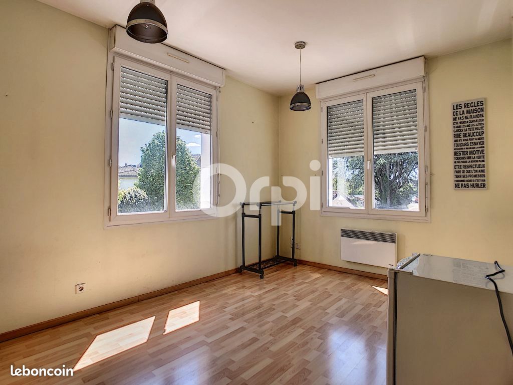 Studio 1 pièce 19 m² - Brive-la-Gaillarde 19100 (image 2)