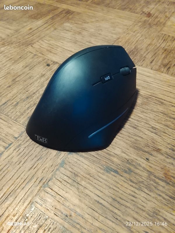 Souris sans fil ergonomique (image 1)
