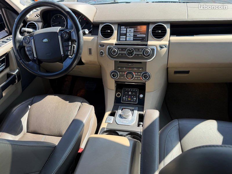Land Rover Discovery 4 3.0 D 210 TDV6 HSE 7 places (image 8)