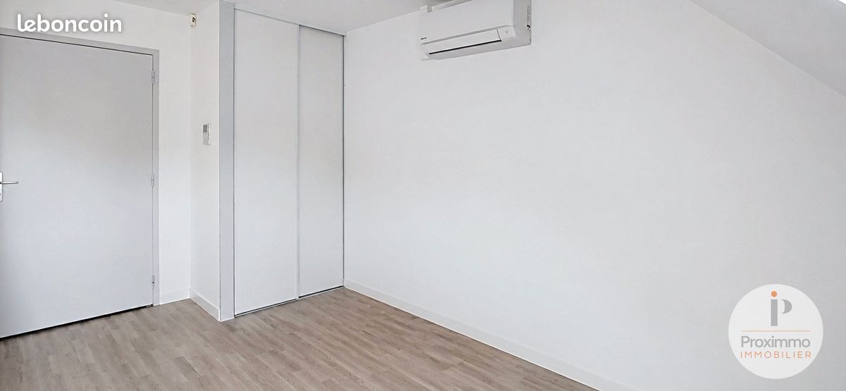 Appartement 1 pièce 18 m² · à Carentoir · 18 m² · 293 €
