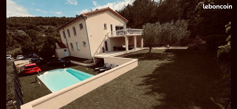 Maison 8 pièces 240 m² · à Limoux · 240 m² · 490 000 €